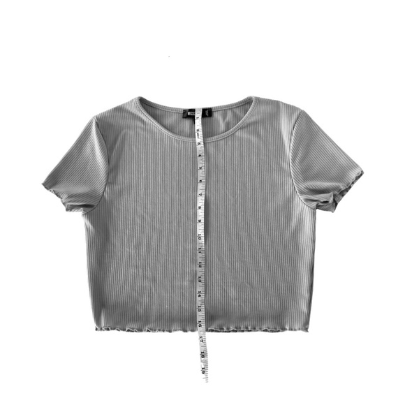Missguided - Petite Gray crew-neck Crop Top - Picture 7 of 10